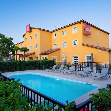 Готель Ibis Manosque Cadarache Екстер'єр фото